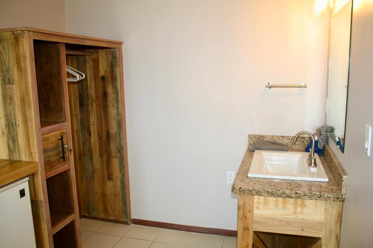 Holiday Hotel San Pedro  Luaran gambar