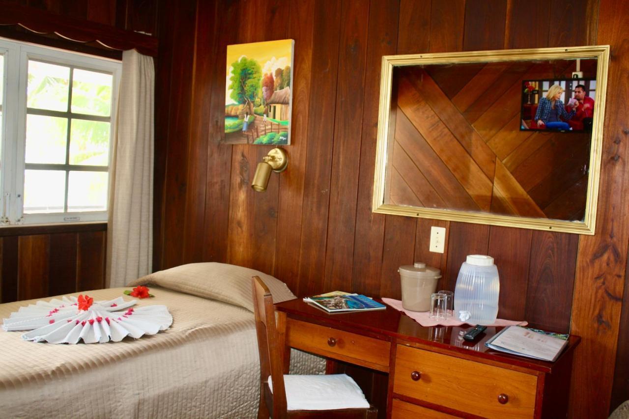 Holiday Hotel San Pedro  Luaran gambar